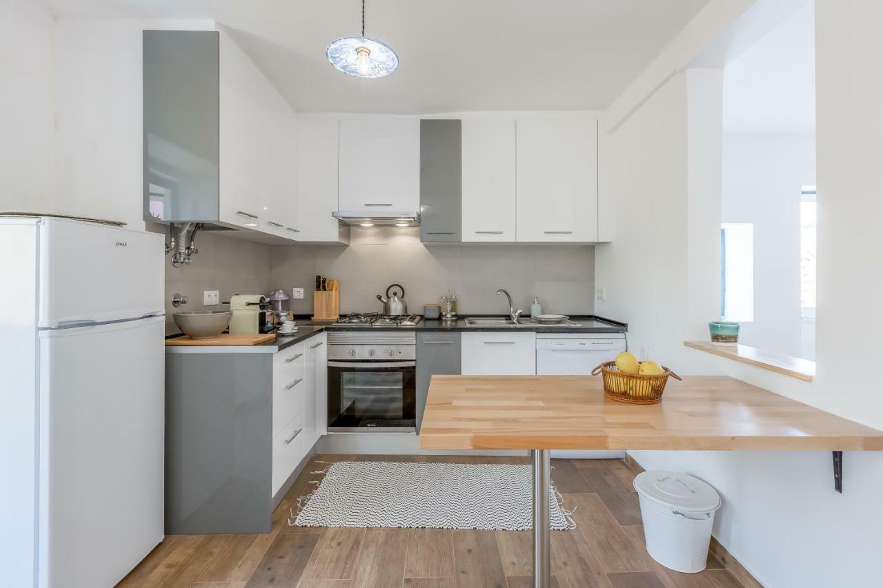 Alfama, Bright And Spacious With Private Terrace, By Timecooler Lisabona Exterior foto